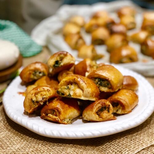 Buffalo Chicken Bites with spinach and blue cheese