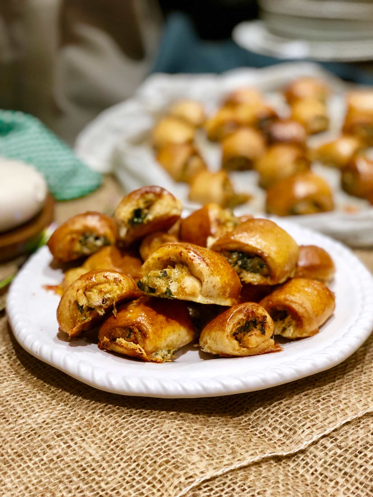 Buffalo Chicken Bites with spinach and blue cheese