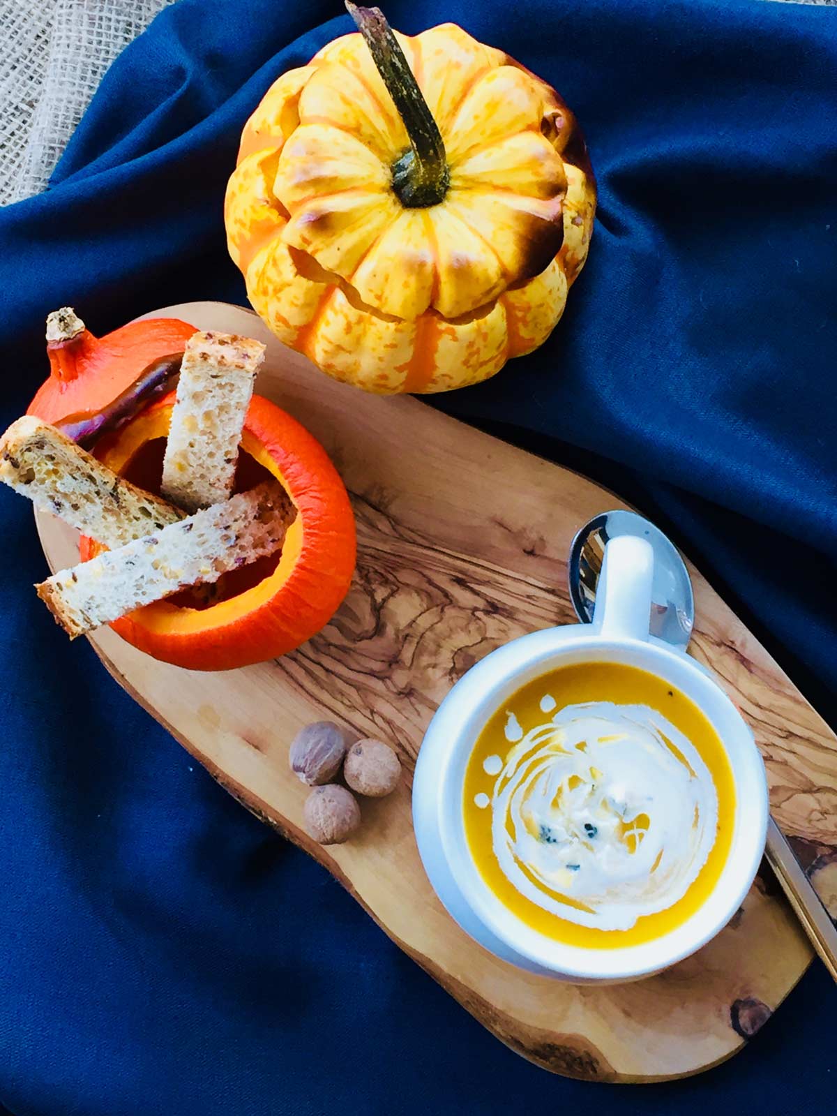 Roast pumpkin and vegetable autumn soup