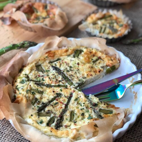 Halloumi and asparagus quiche in filo base