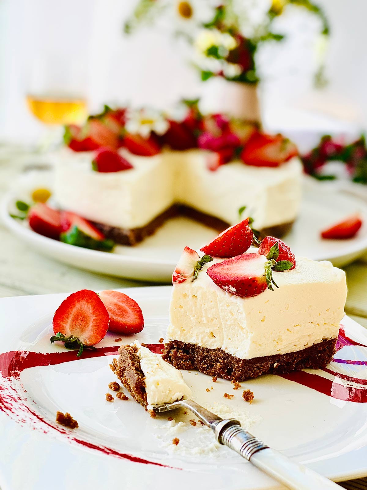 No bake Strawberry cheesecake slice