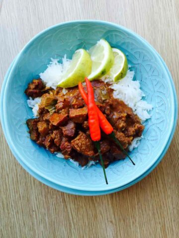Try this ox tongue curry, a simple to prepare, inexpensive and spicy treat, with subtle texture and distinct flavors.