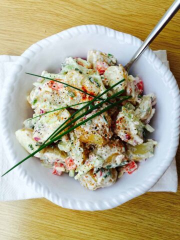 This potato, cucumber and garlic salad is an adventurous salad recipe, and you can get creative with the ingredients.