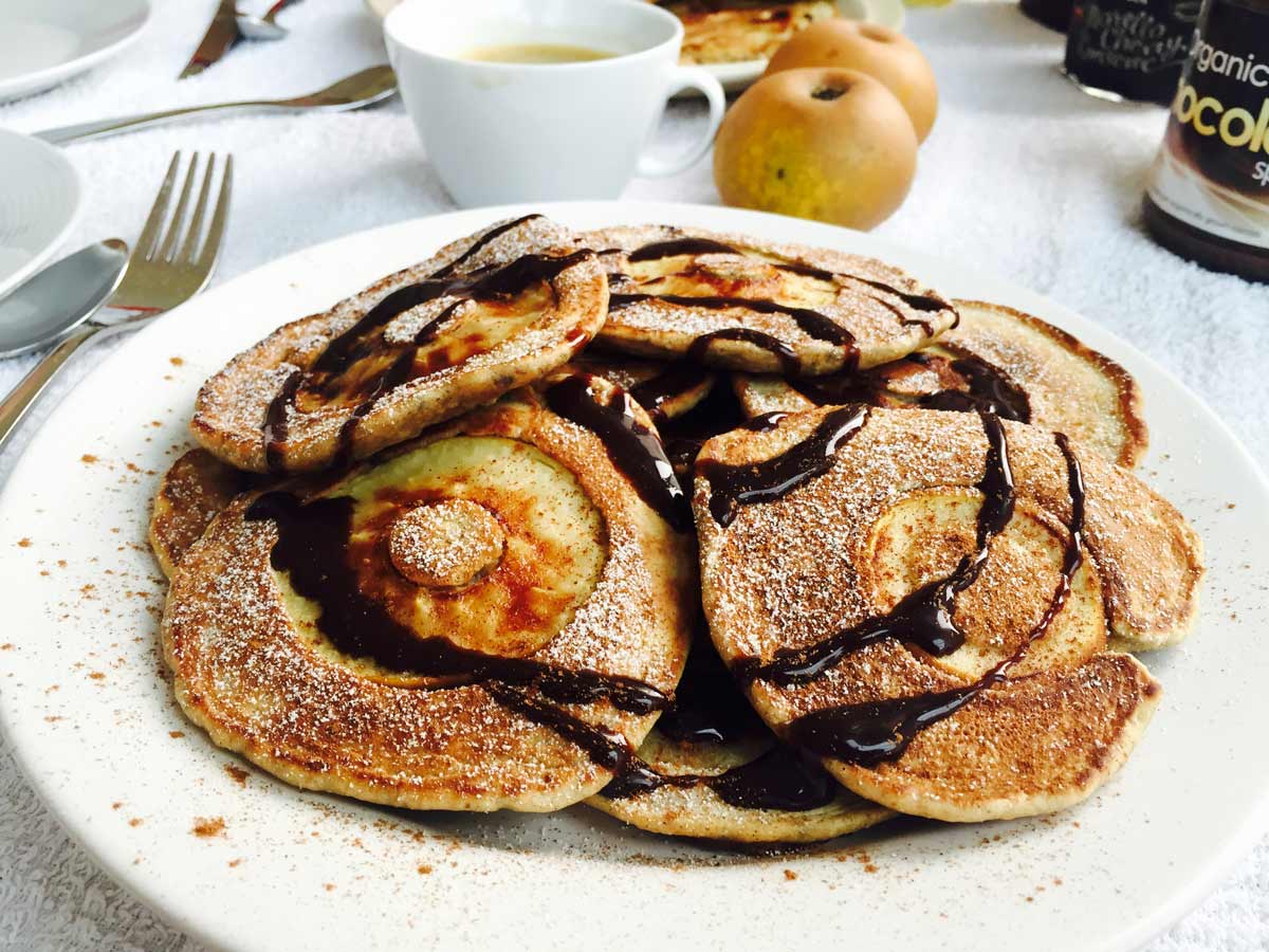 Simple apple pancakes, covered in syrup