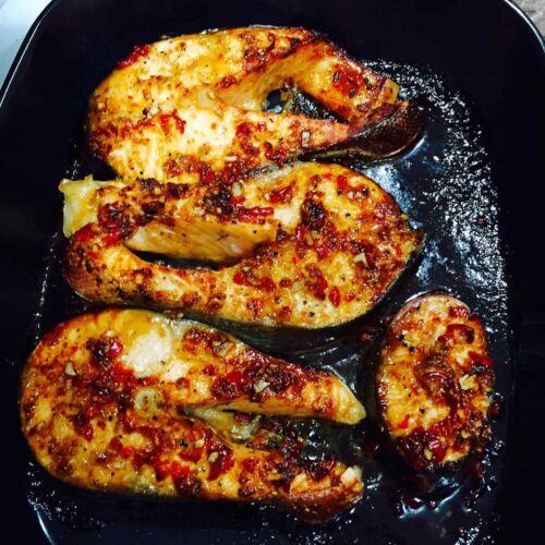 Baked spicy salmon